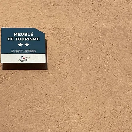 Joli Avec Terrasse *