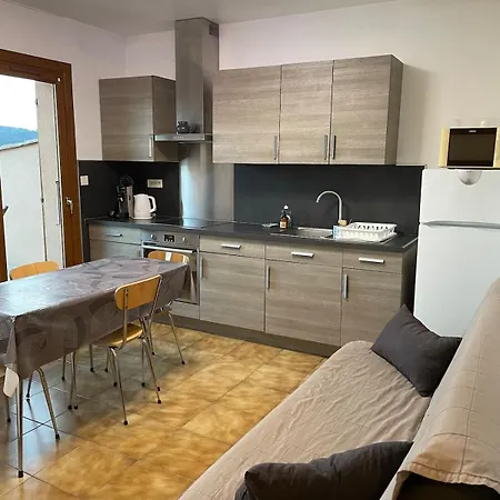 Joli Avec Terrasse Appartamento